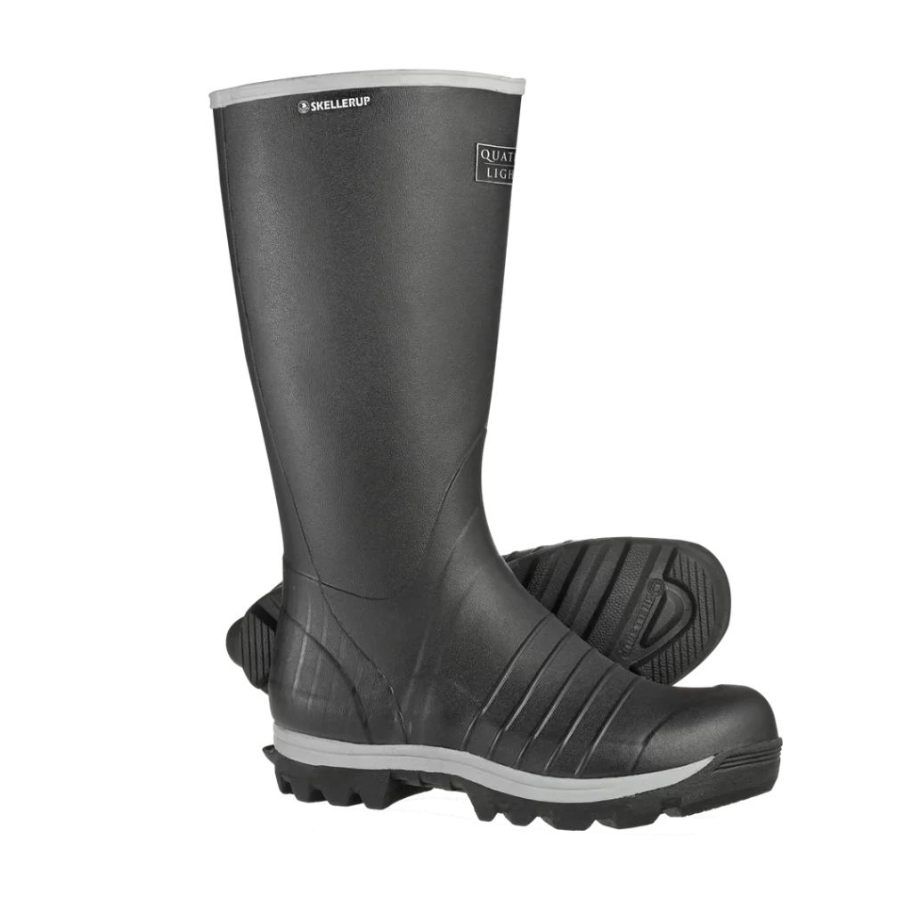 image of Quatro boots by skellerup in black
